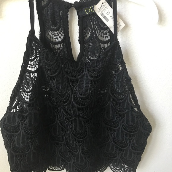 Black lace crop top - Picture 2 of 2